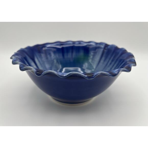 Edgecomb Potters Maine Crystalline Blue Fluted Edge Studio Pottery 7.5” Bowl - Picture 5 of 10